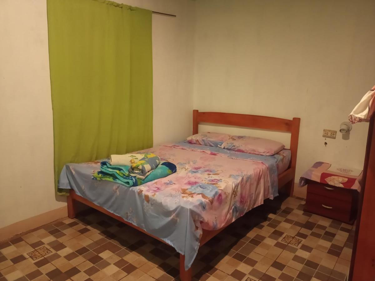 Flia brover  Puerto Iguazú Esterno foto